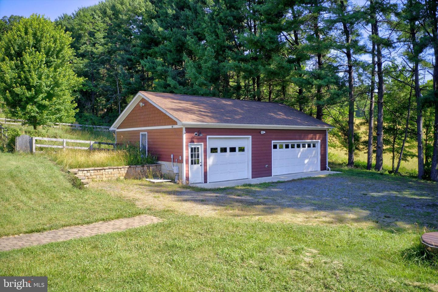 13471 Sagle Rd Property Photo 42