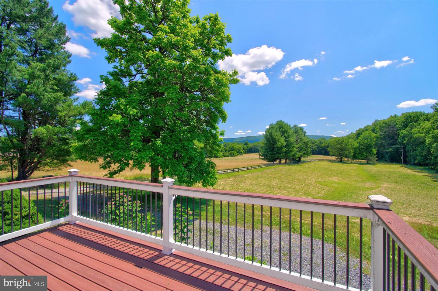 13471 Sagle Rd Property Photo 44