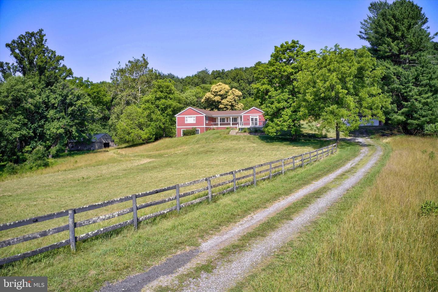 13471 Sagle Rd Property Photo 58