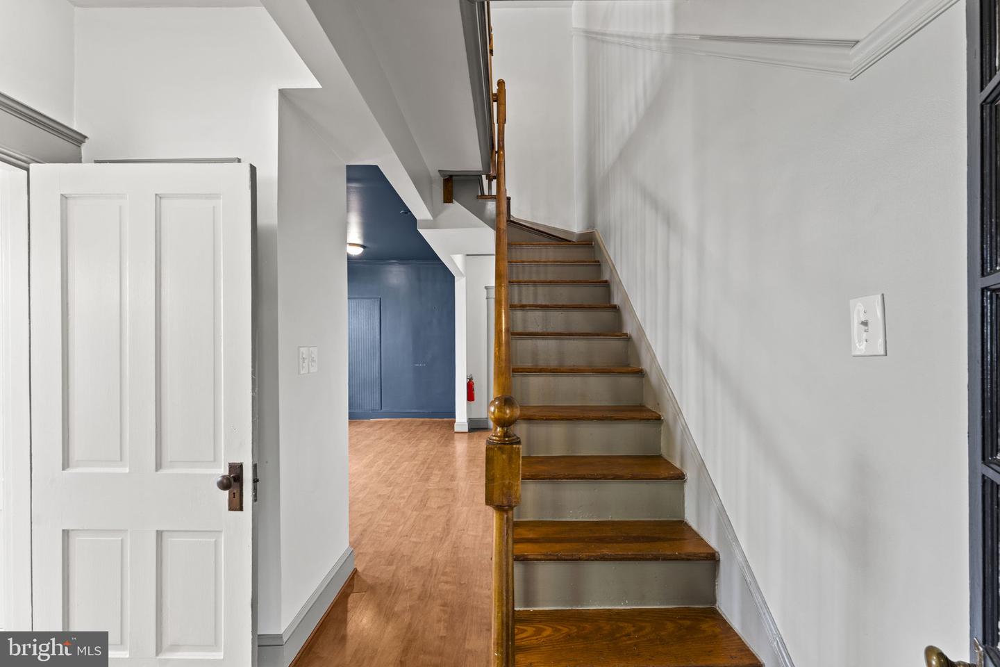 107 Walnut Property Photo 8