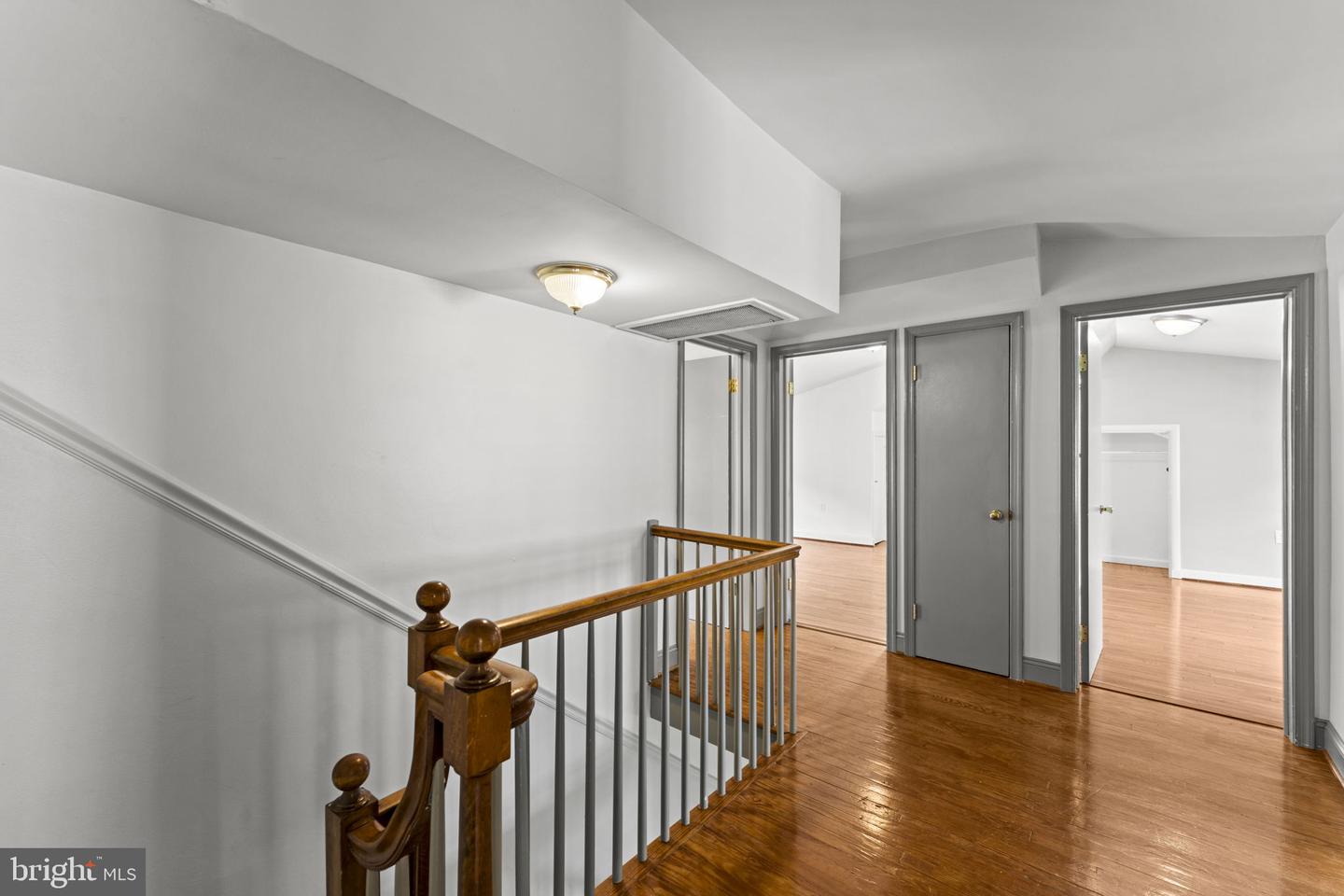 107 Walnut Property Photo 17