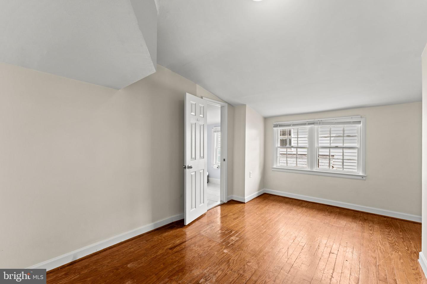 107 Walnut Property Photo 24