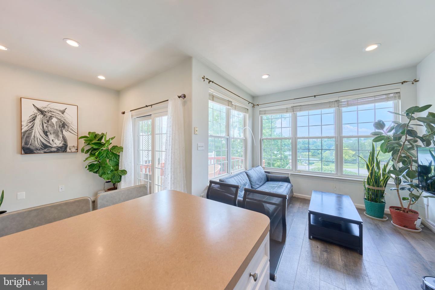 21095 Mossy Glen Ter Property Photo 13