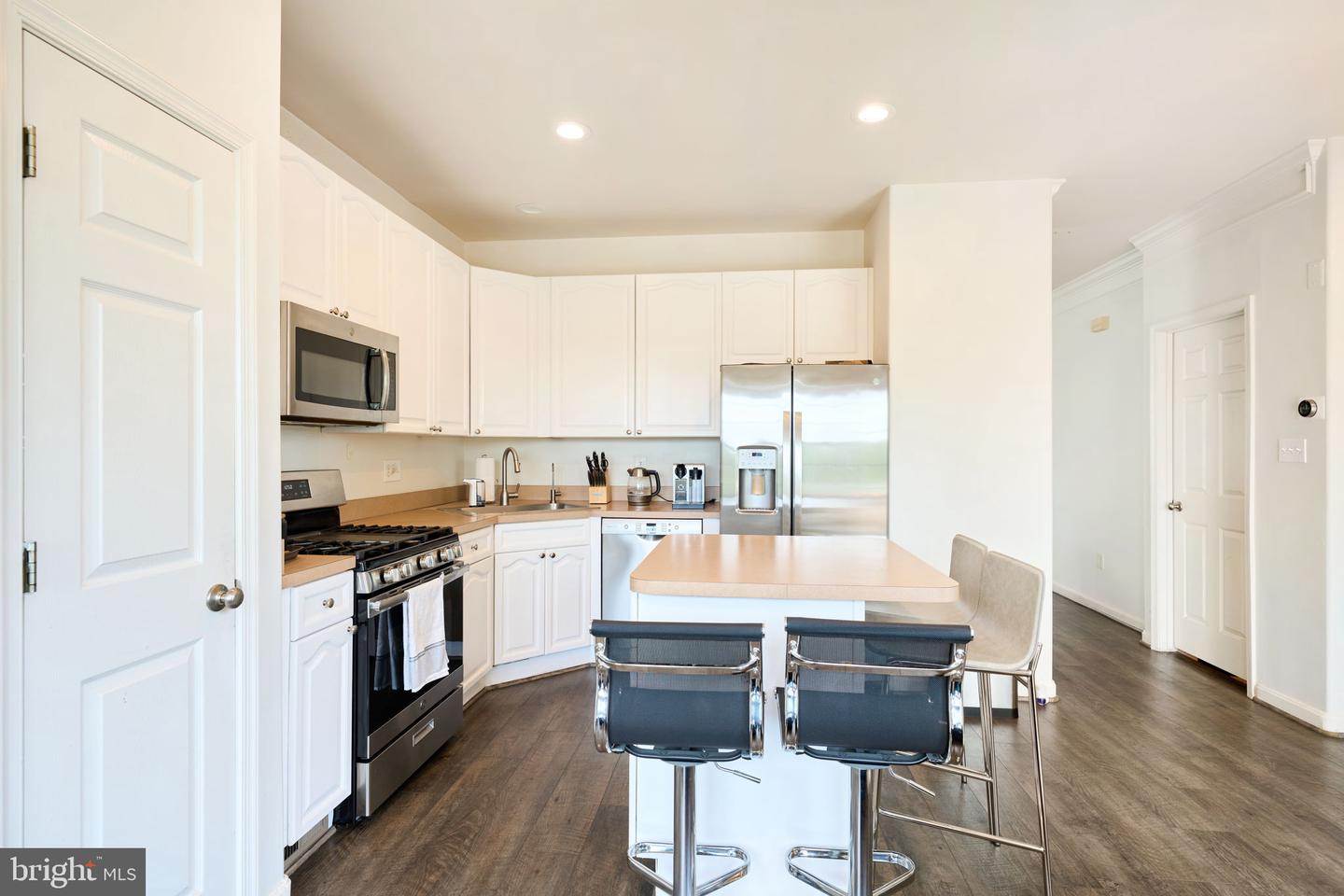 21095 Mossy Glen Ter Property Photo 17