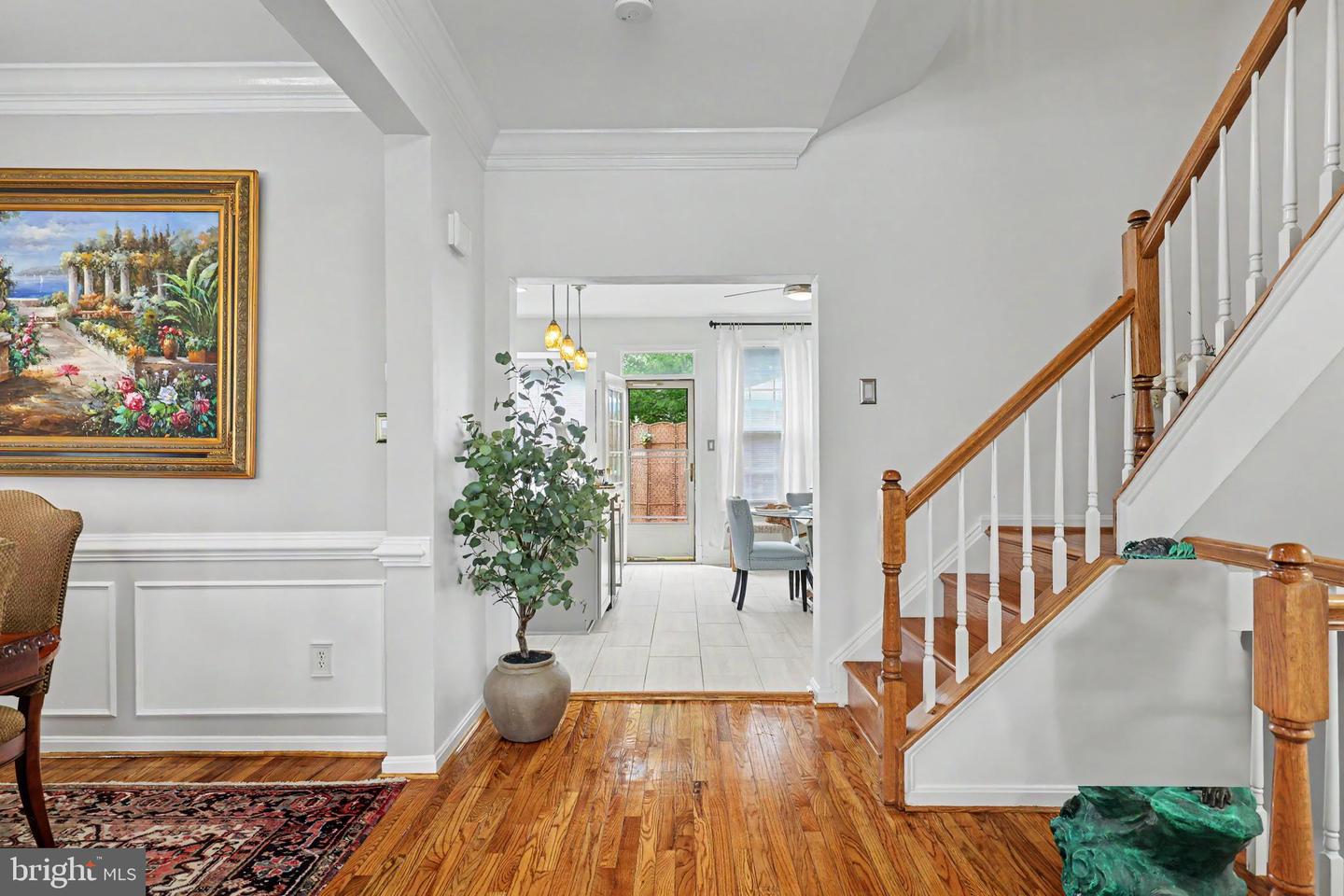 21122 Angela Sq Property Photo 8
