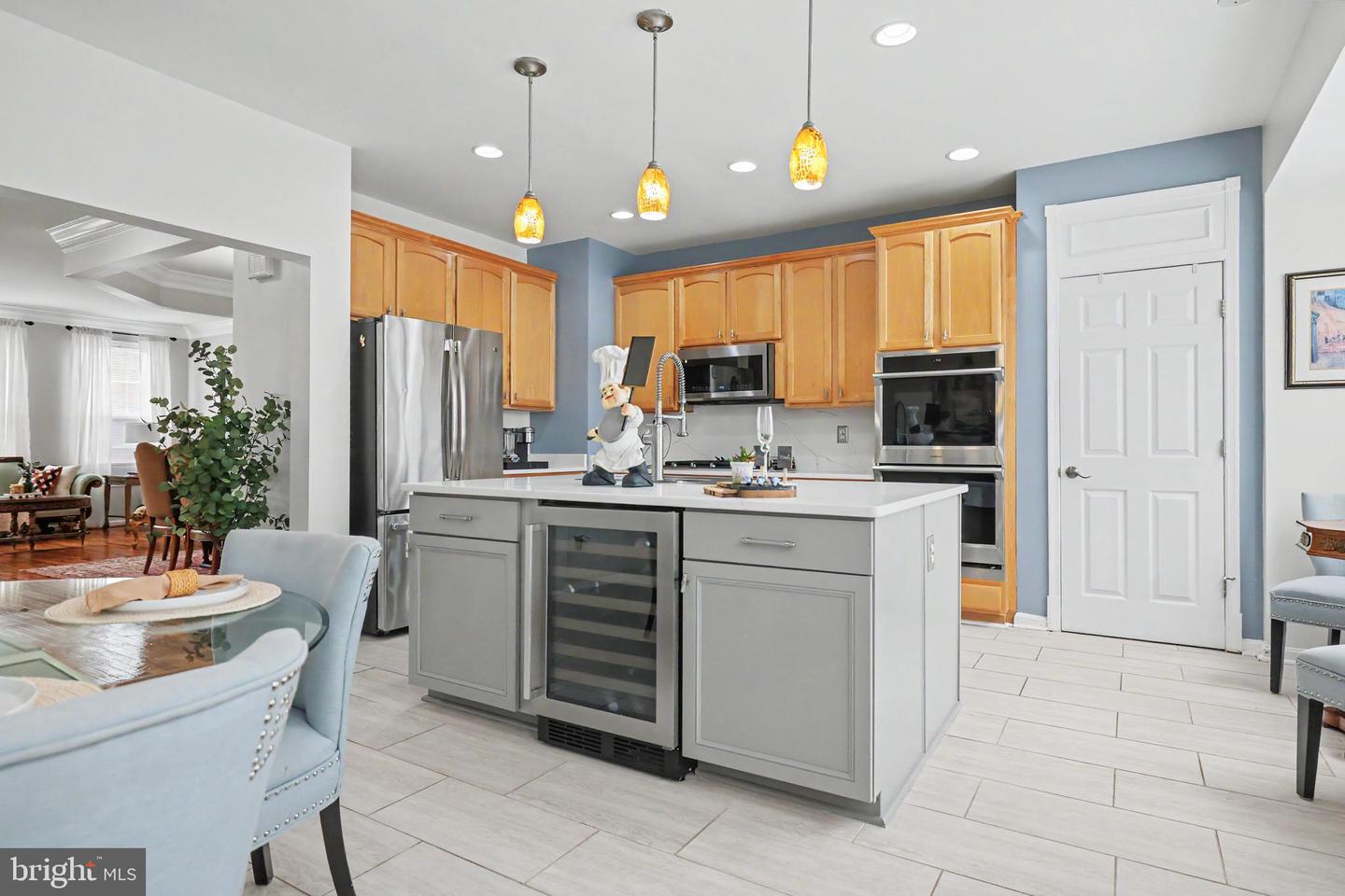 21122 Angela Sq Property Photo 12