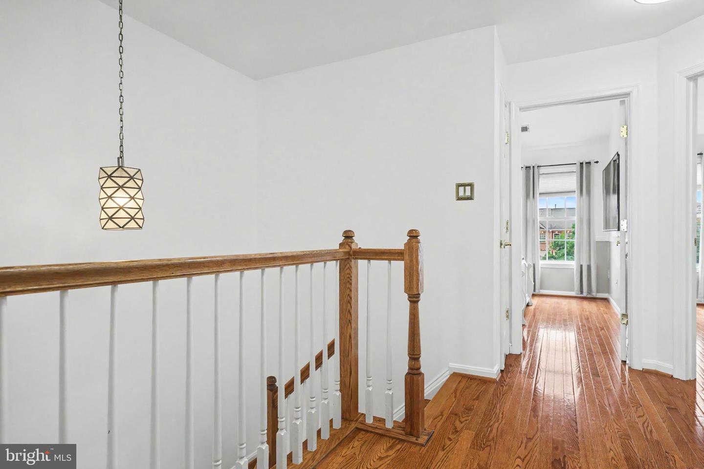 21122 Angela Sq Property Photo 27