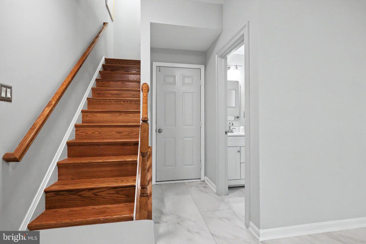 21122 Angela Sq Property Photo 57