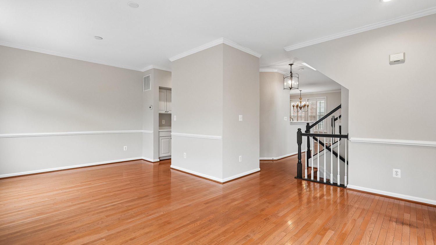 47761 Scotsborough Sq Property Photo 6