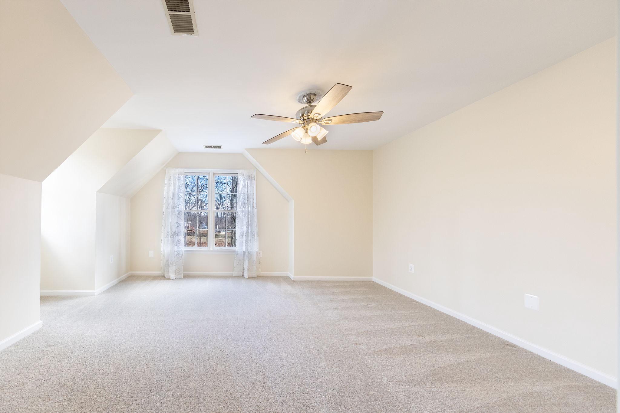 36767 Pelham Ct Property Photo 26
