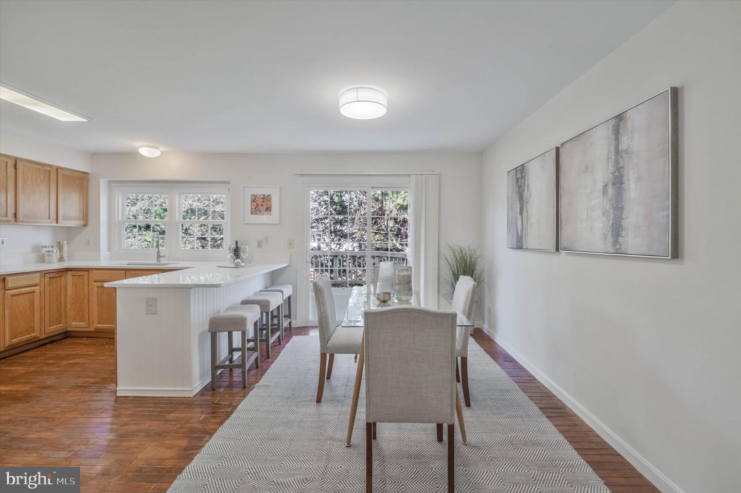 20980 Tobacco Sq Property Photo 11