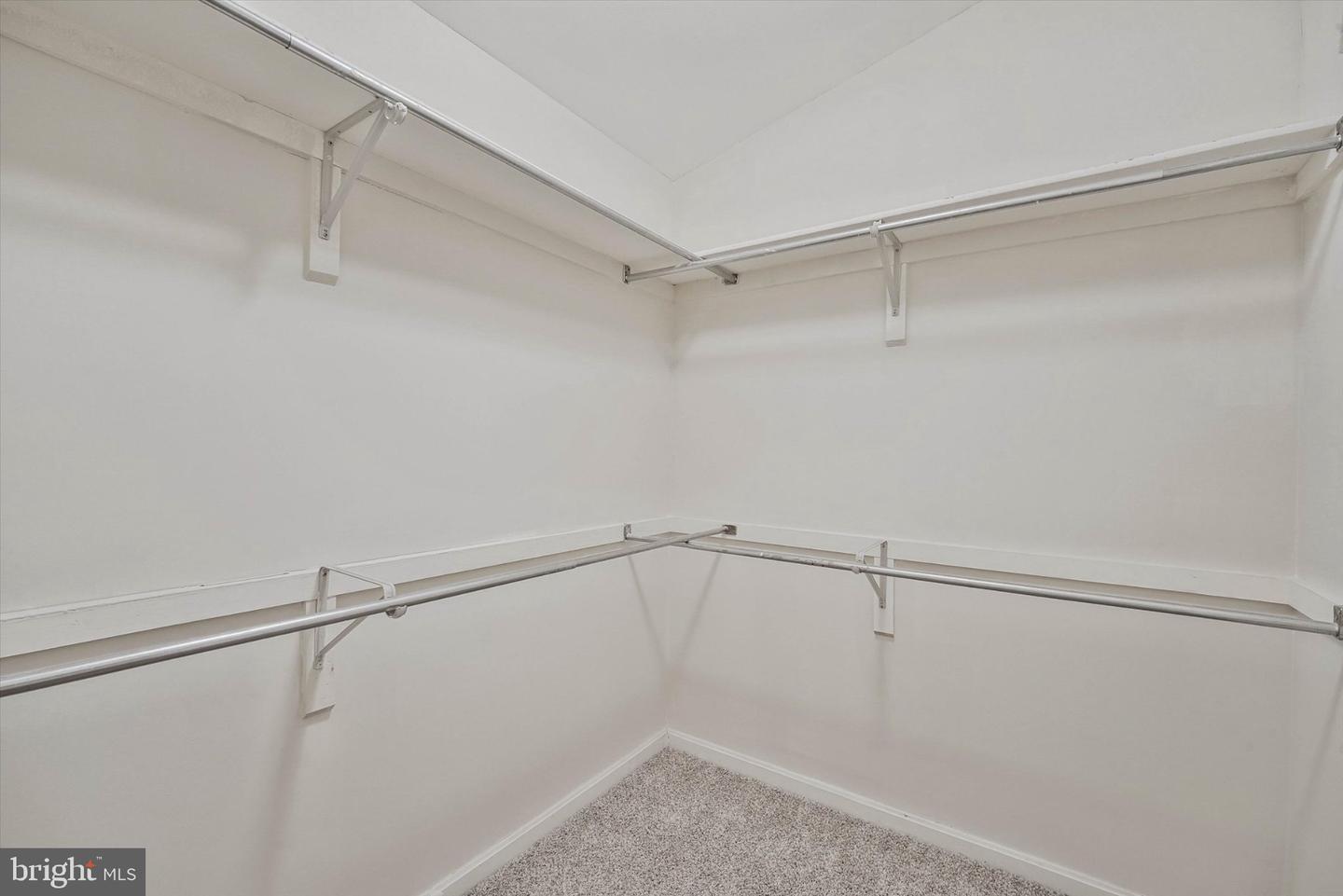 20980 Tobacco Sq Property Photo 21