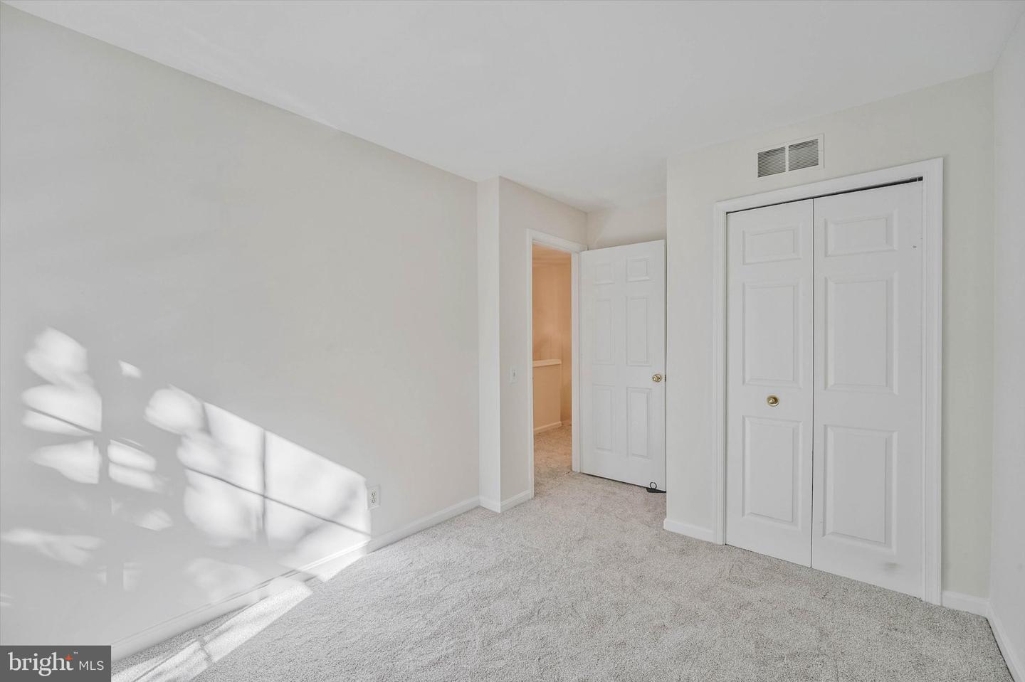 20980 Tobacco Sq Property Photo 27