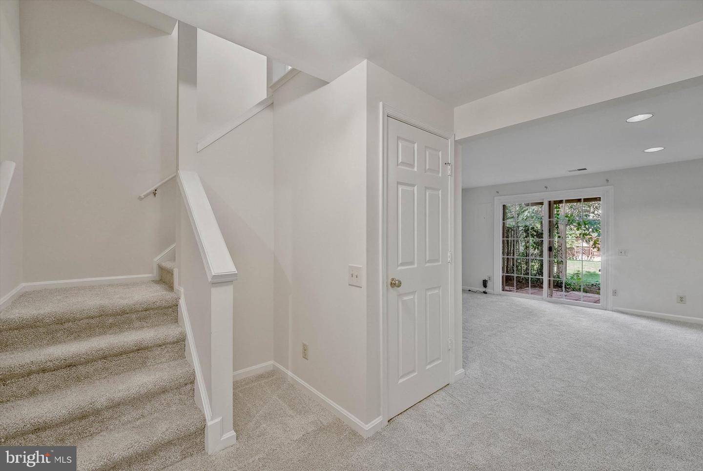 20980 Tobacco Sq Property Photo 28