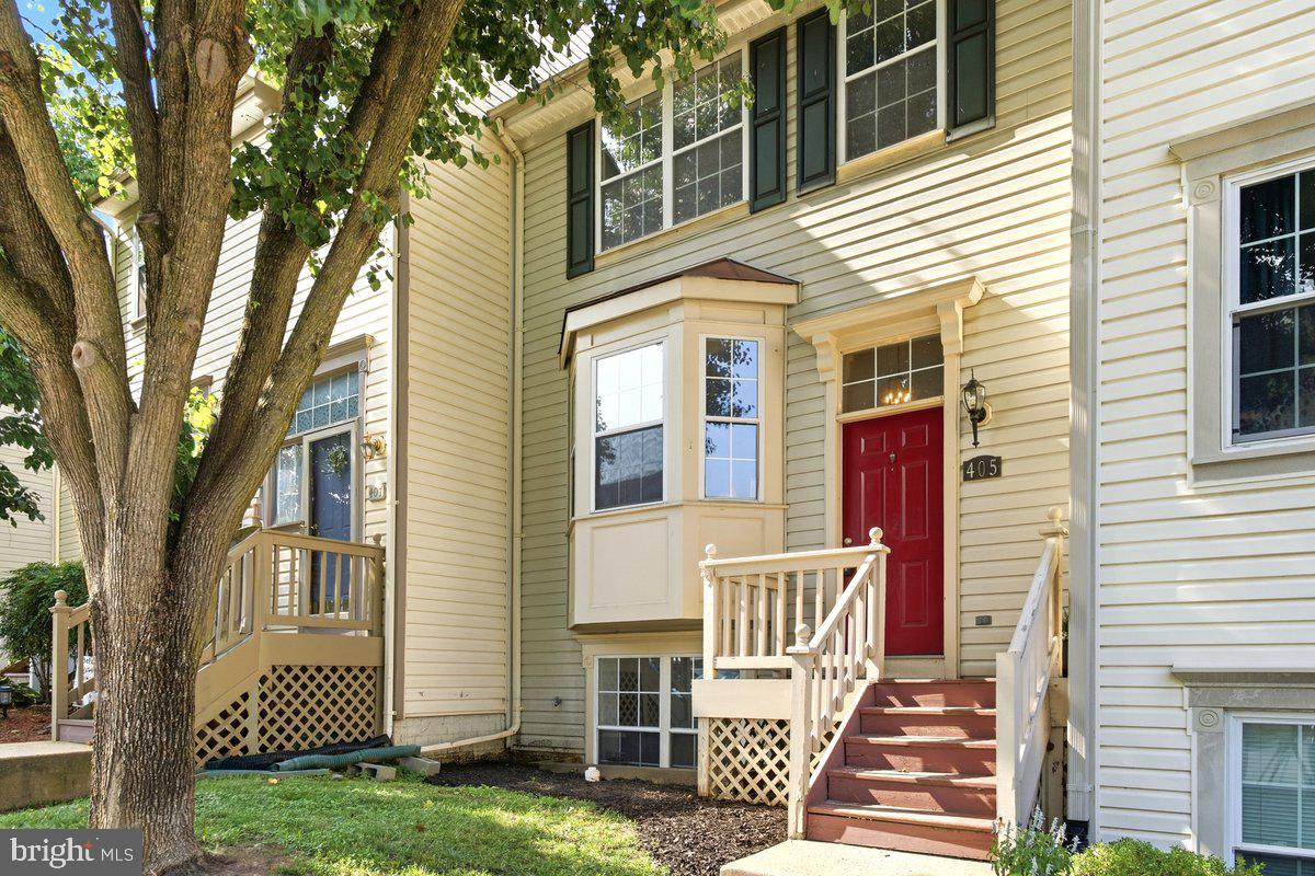 405 Mcdaniel Dr Property Photo 1
