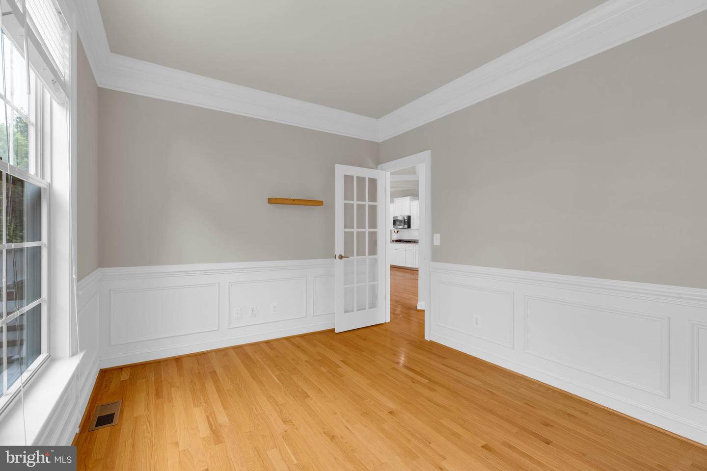 42706 Chisholm Property Photo 9
