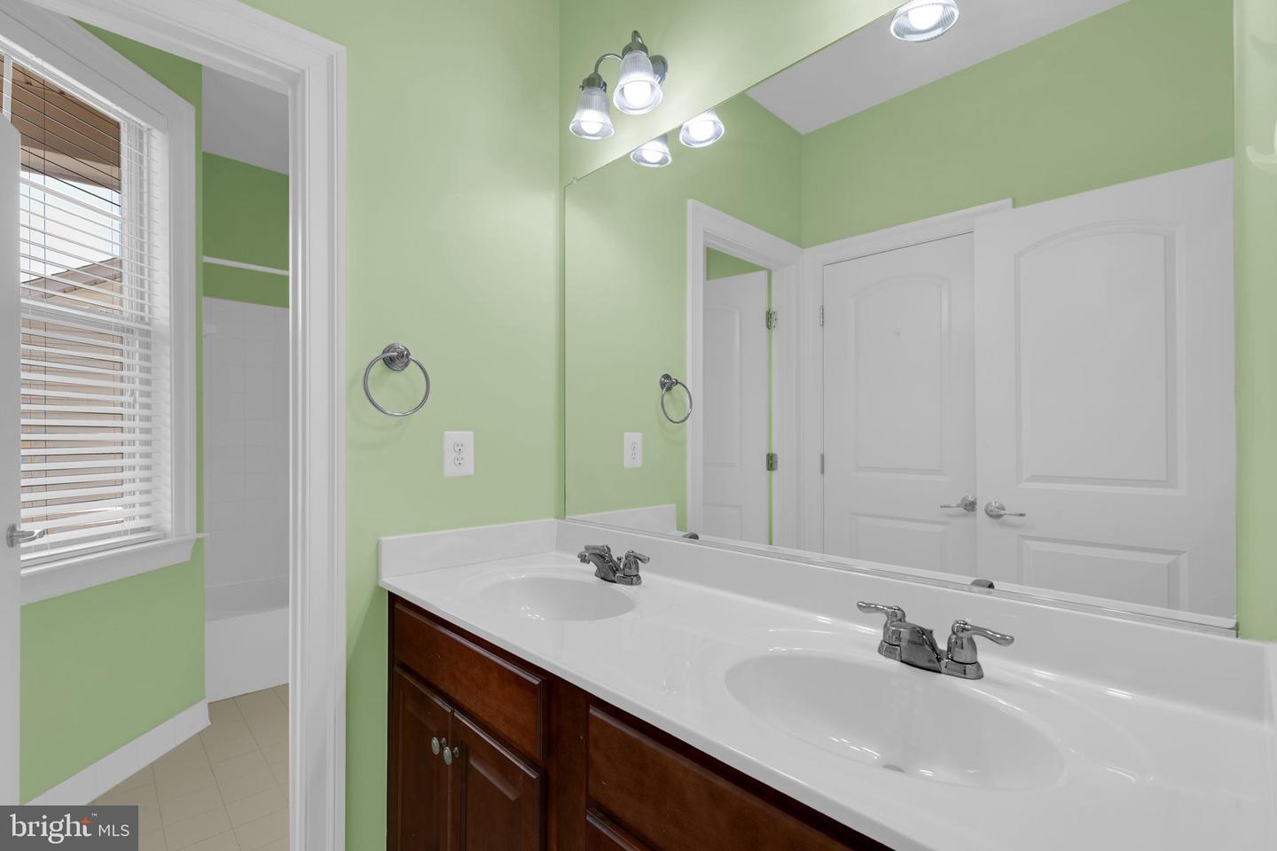 42706 Chisholm Property Photo 49