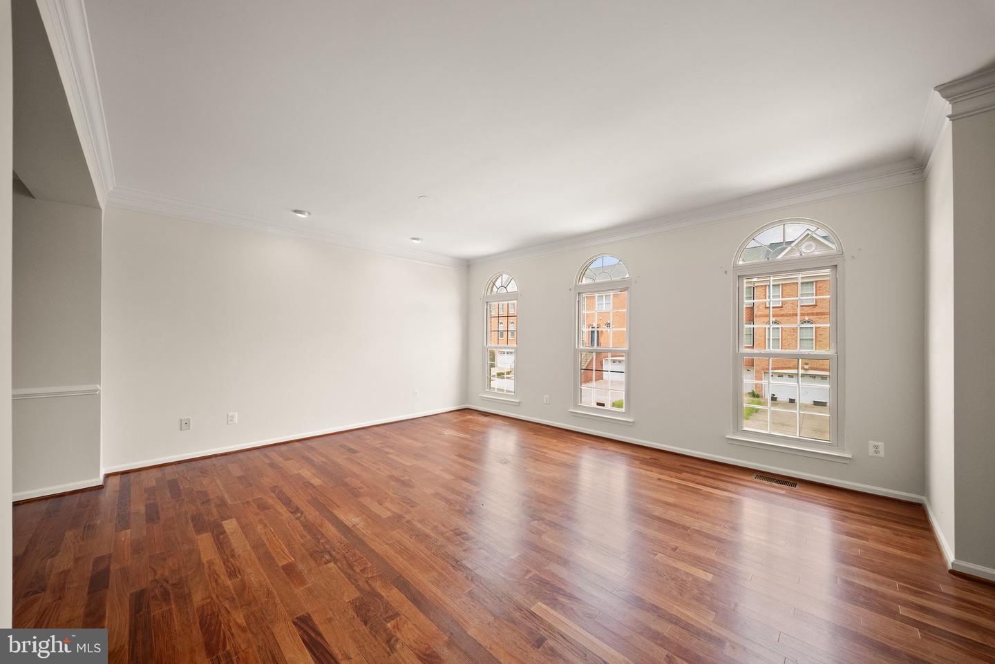 42919 Overly Property Photo 9