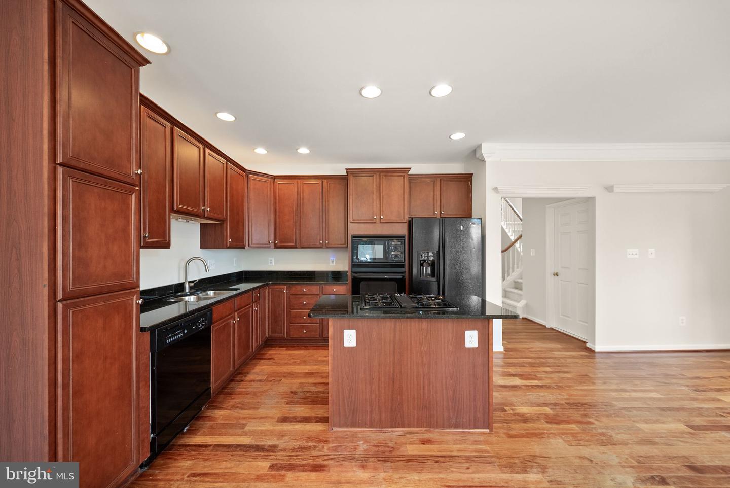 42919 Overly Property Photo 17
