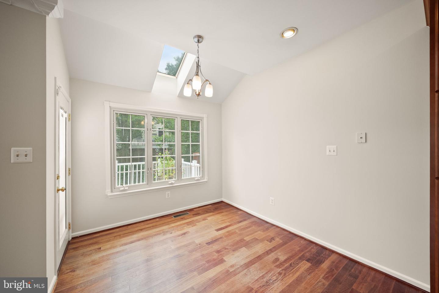 42919 Overly Property Photo 20