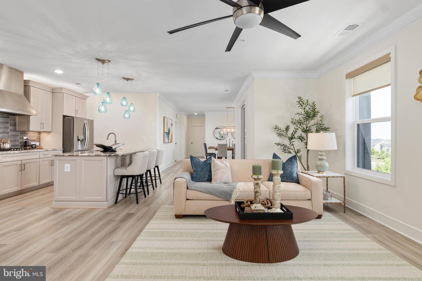 23669 GOLDEN EMBERS SQ #403 Property Photo 1