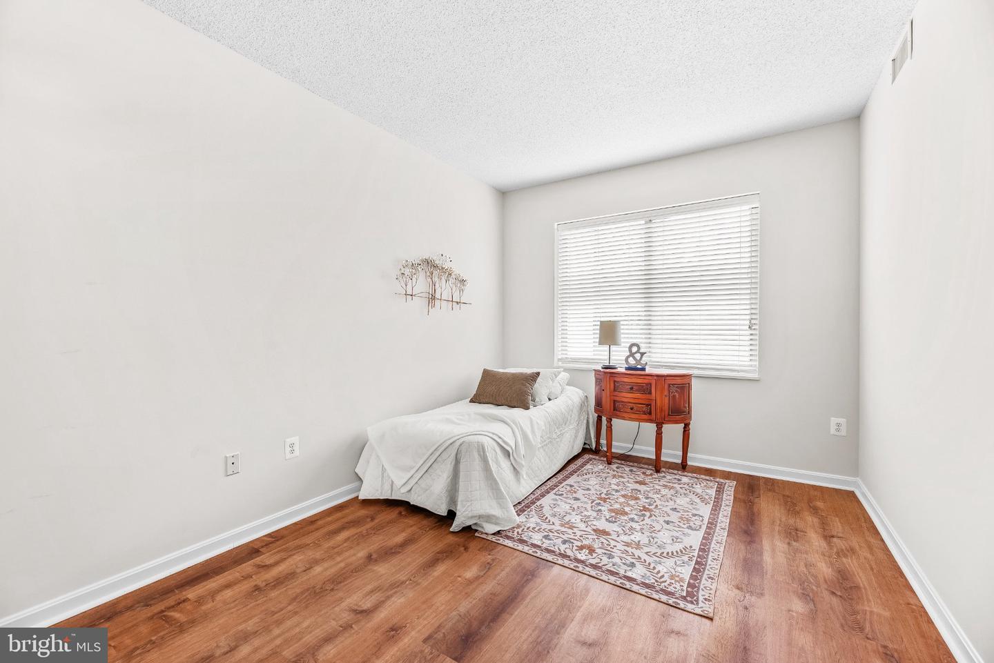 19355 Cypress Ridge Ter #223 Property Photo 8