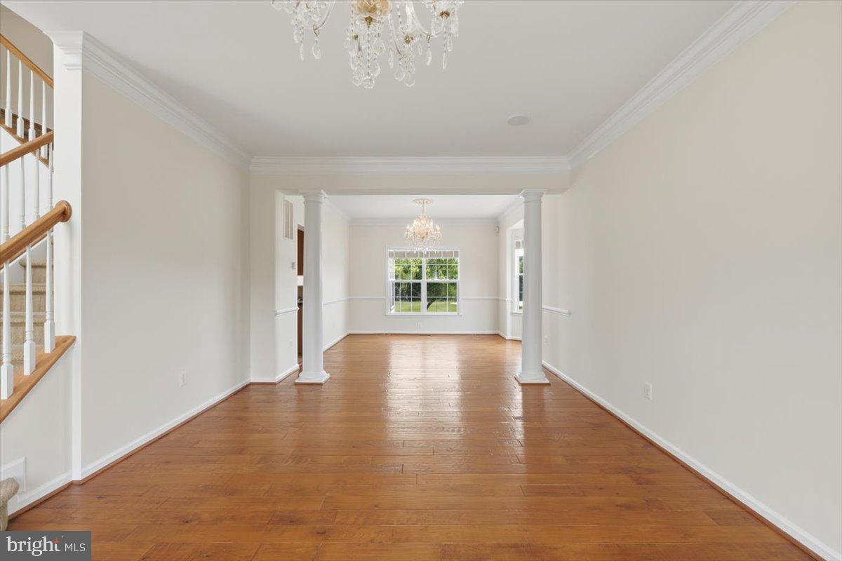 20242 Hidden Creek Ct Property Photo 5