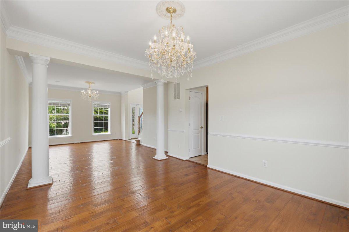 20242 Hidden Creek Ct Property Photo 8