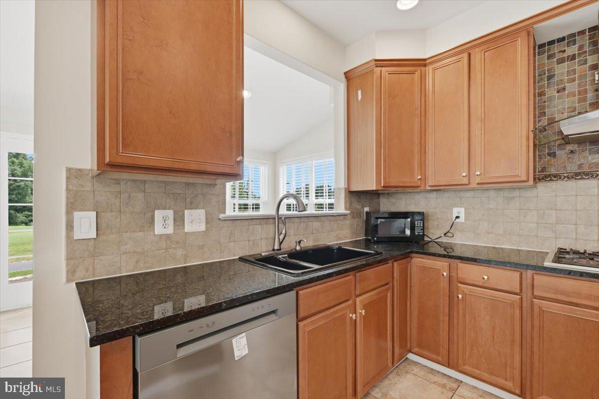 20242 Hidden Creek Ct Property Photo 19