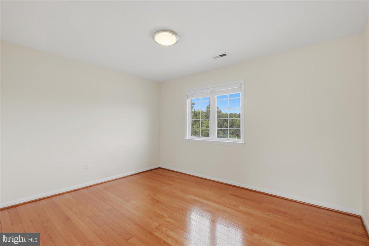 20242 Hidden Creek Ct Property Photo 41