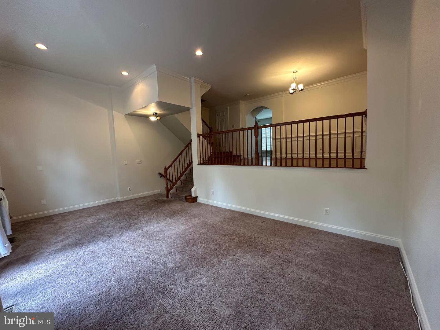 21844 Ladyslipper Sq Property Photo 12