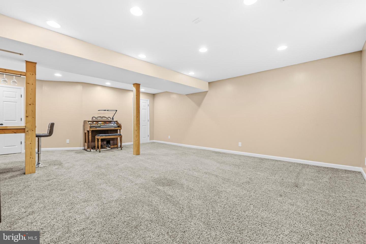 12025 Lindsey Corner Ln Property Photo 42