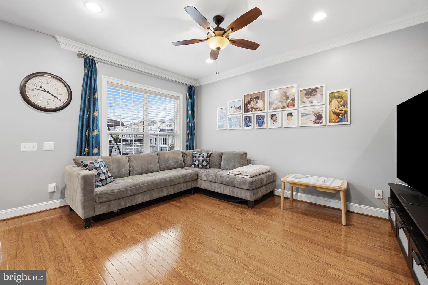 43629 White Cap Ter Property Photo 11