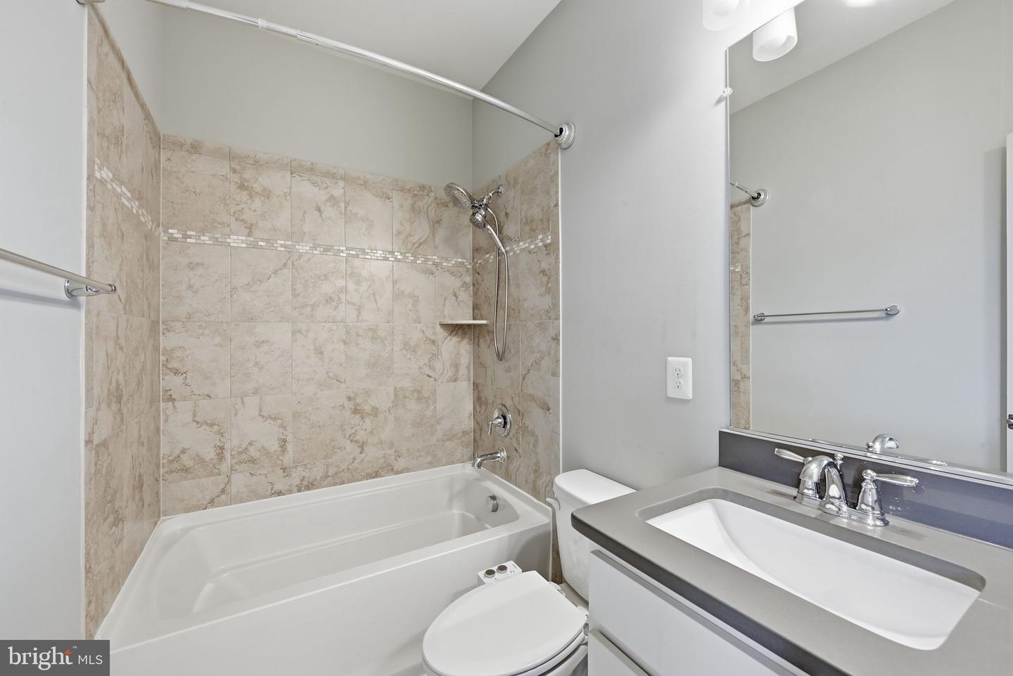 22883 Eileen Sq Property Photo 36