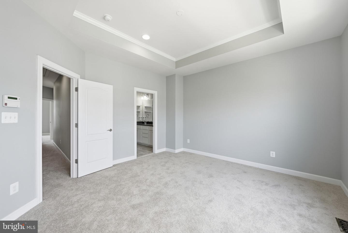 22883 Eileen Sq Property Photo 40