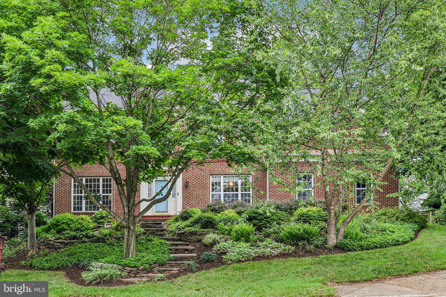 47404 Middle Bluff Pl Property Photo 1
