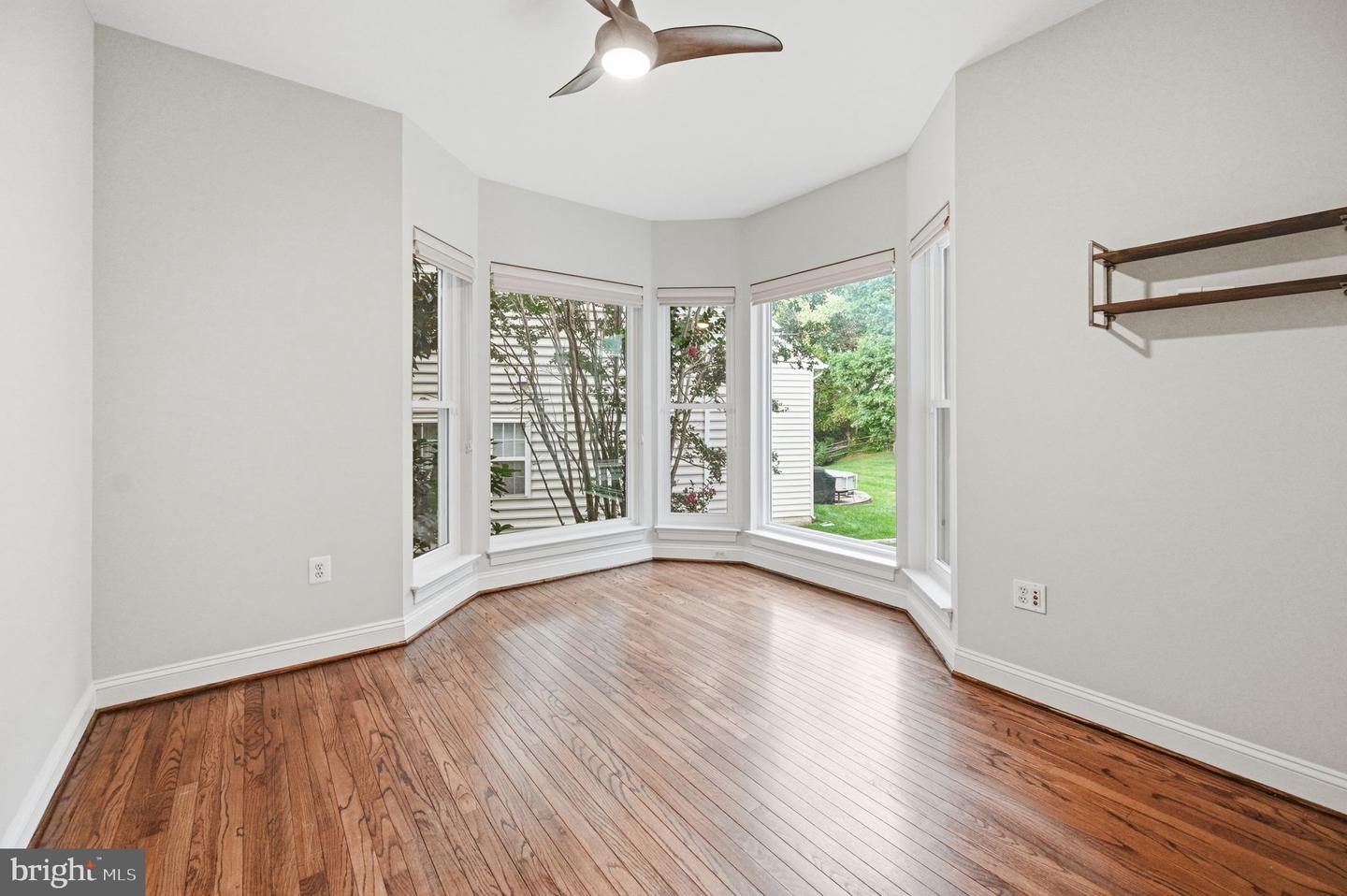 47404 Middle Bluff Pl Property Photo 7