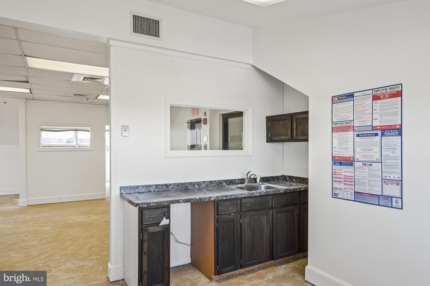 602 S King St #8 Units Property Photo 65