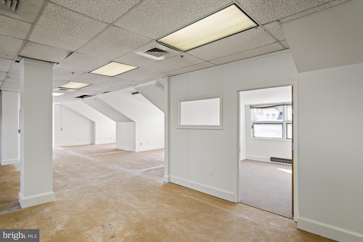 602 S King St #8 Units Property Photo 67