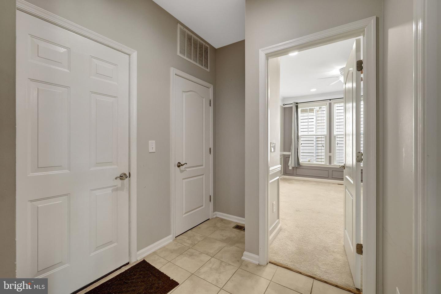 21236 Lady Fern Pl Property Photo 5