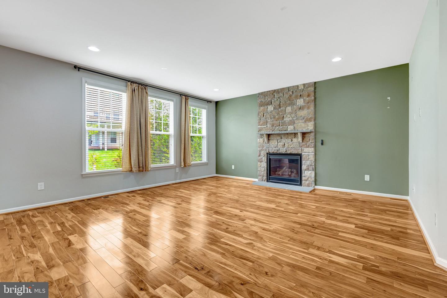 21236 Lady Fern Pl Property Photo 15