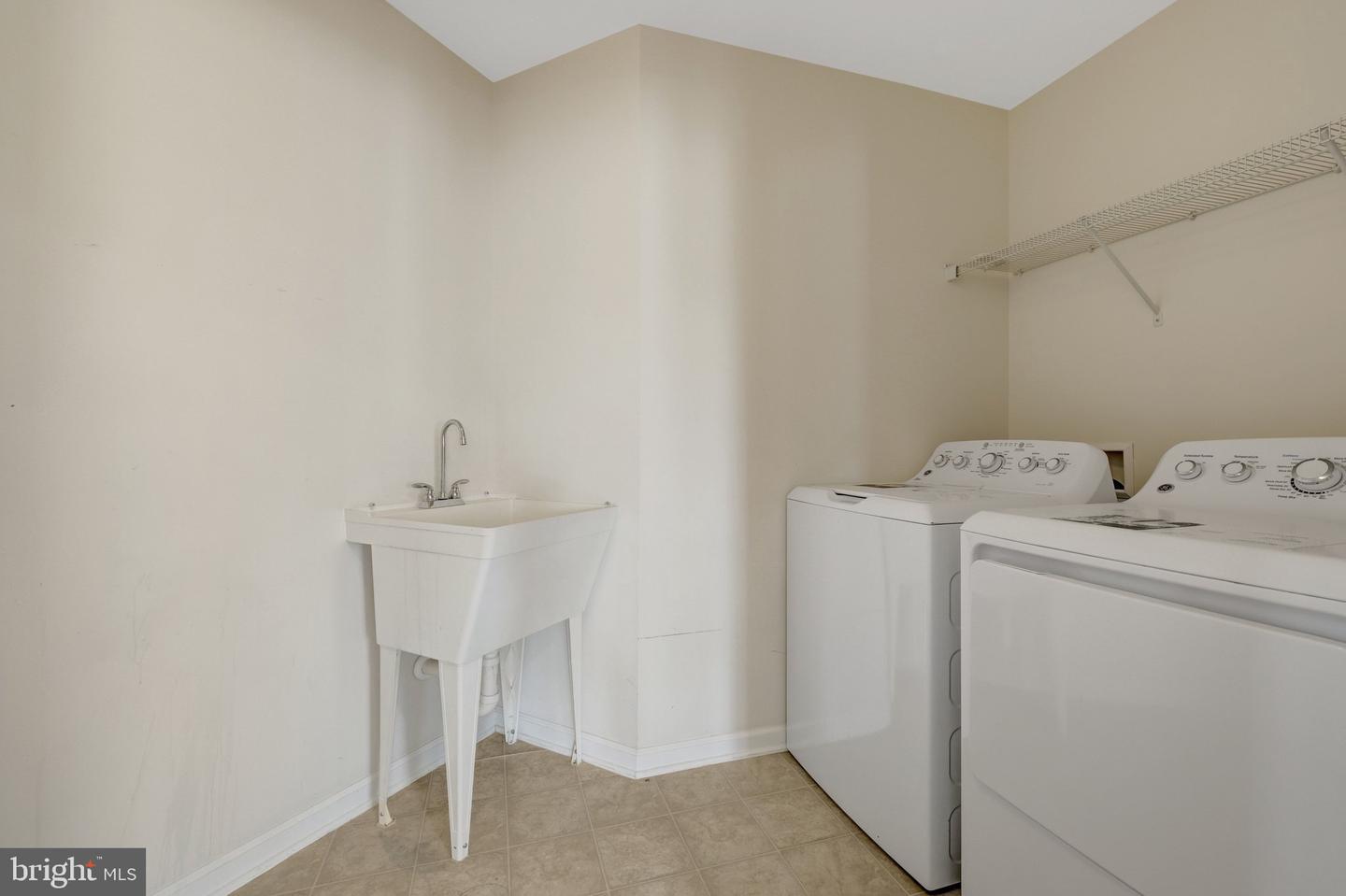 21236 Lady Fern Pl Property Photo 46
