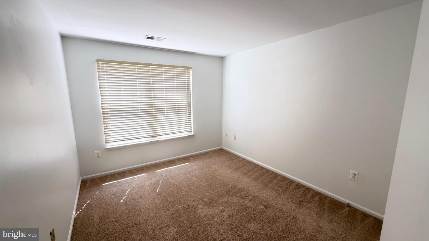 20965 Kittanning Ln Property Photo 16