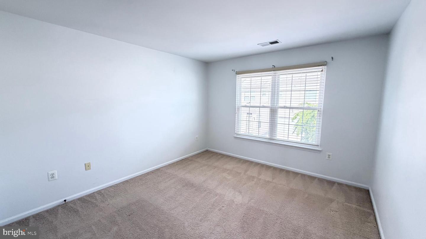 20965 Kittanning Ln Property Photo 18