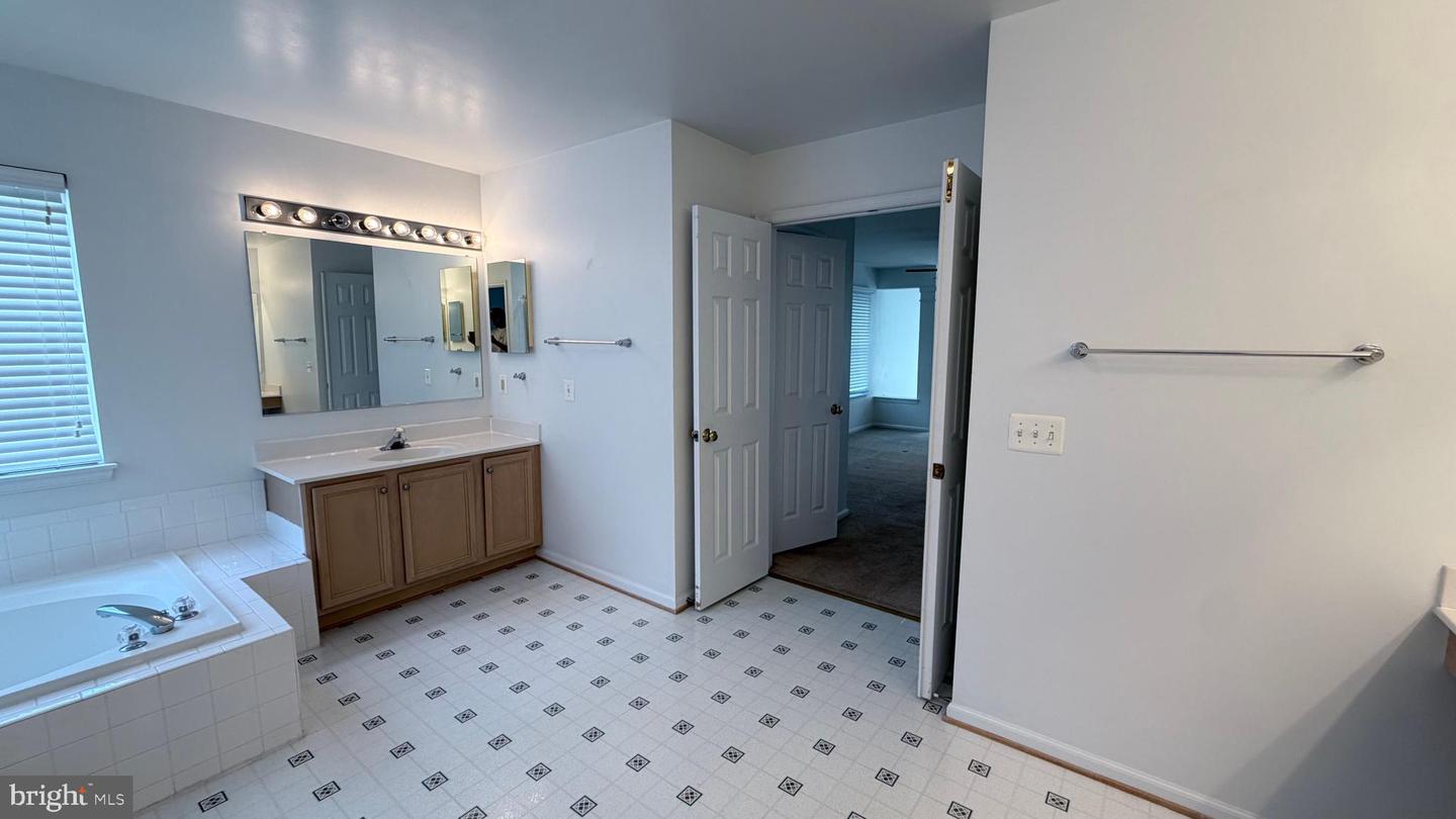 20965 Kittanning Ln Property Photo 29