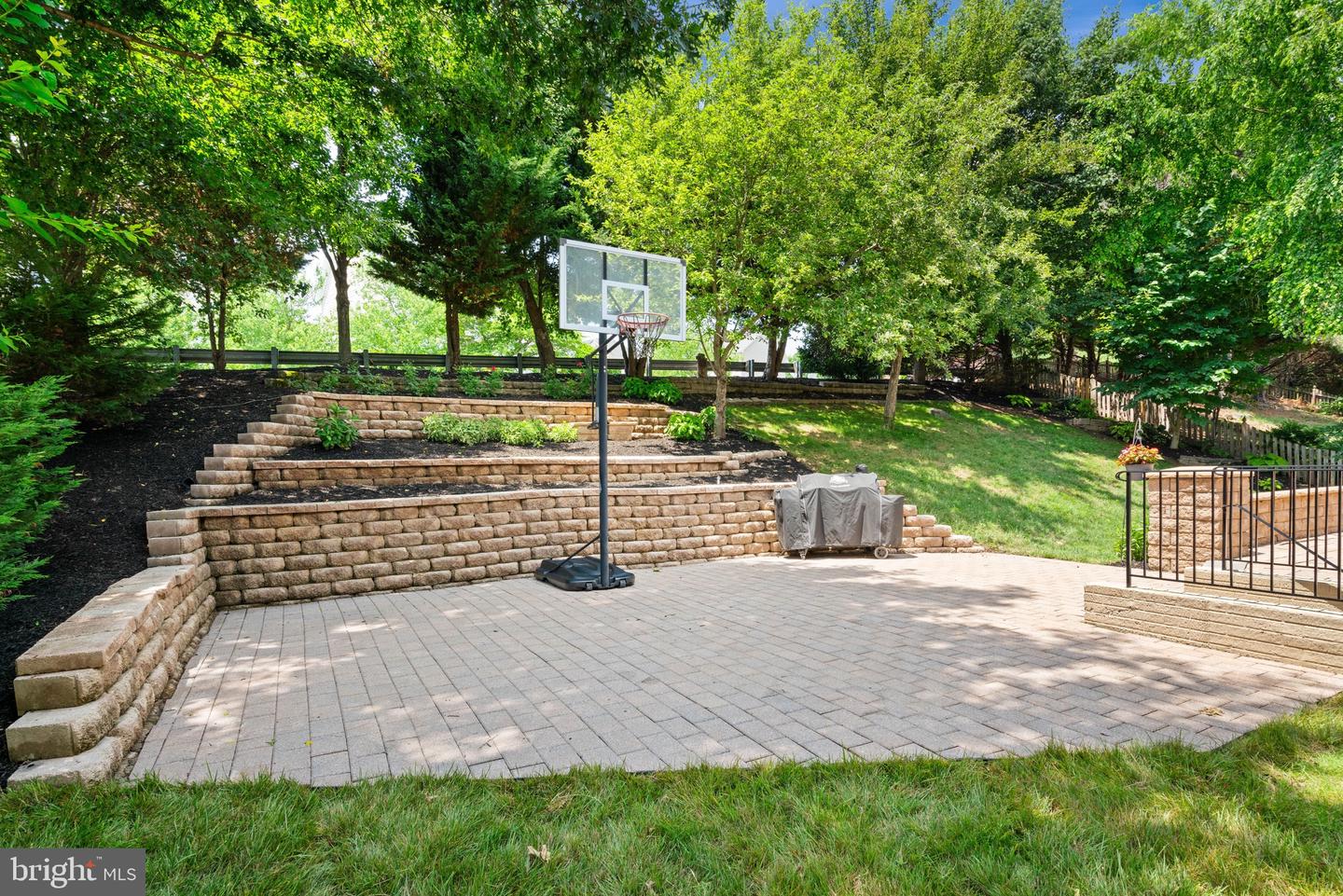 42702 Middle Ridge Pl Property Photo 41