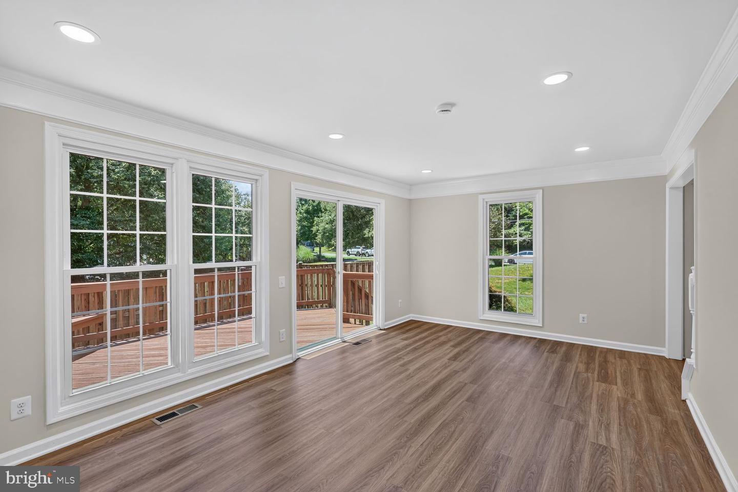 43471 Plantation Ter Property Photo 3
