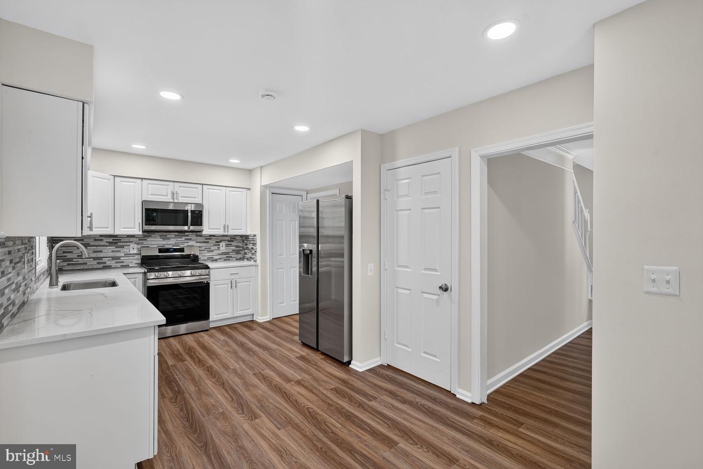43471 Plantation Ter Property Photo 8