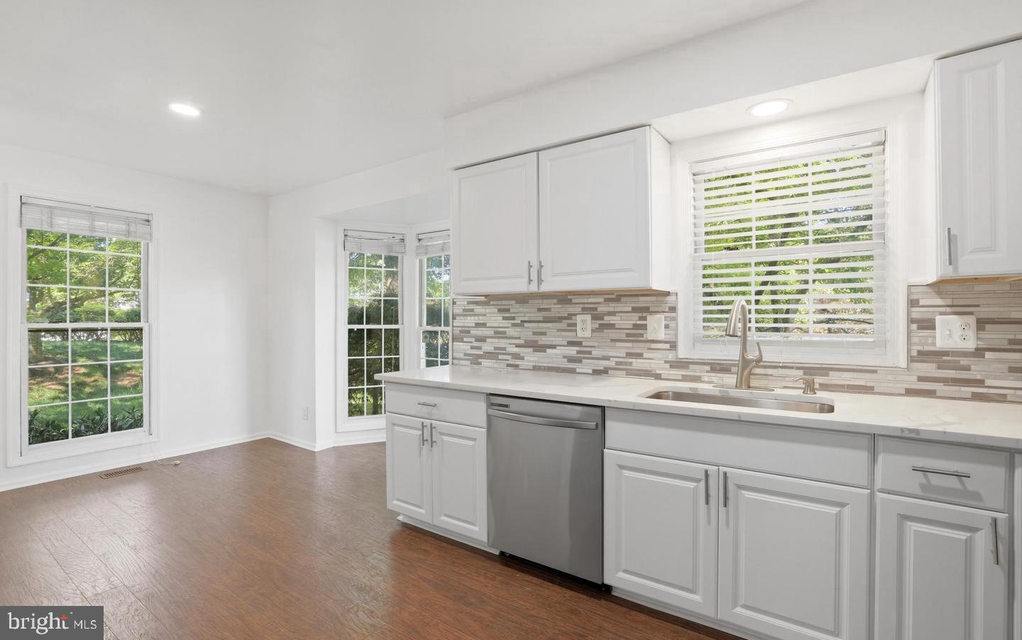 43471 Plantation Ter Property Photo 13