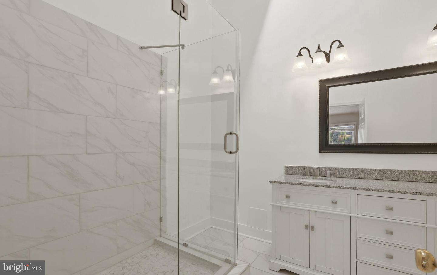 43471 Plantation Ter Property Photo 16